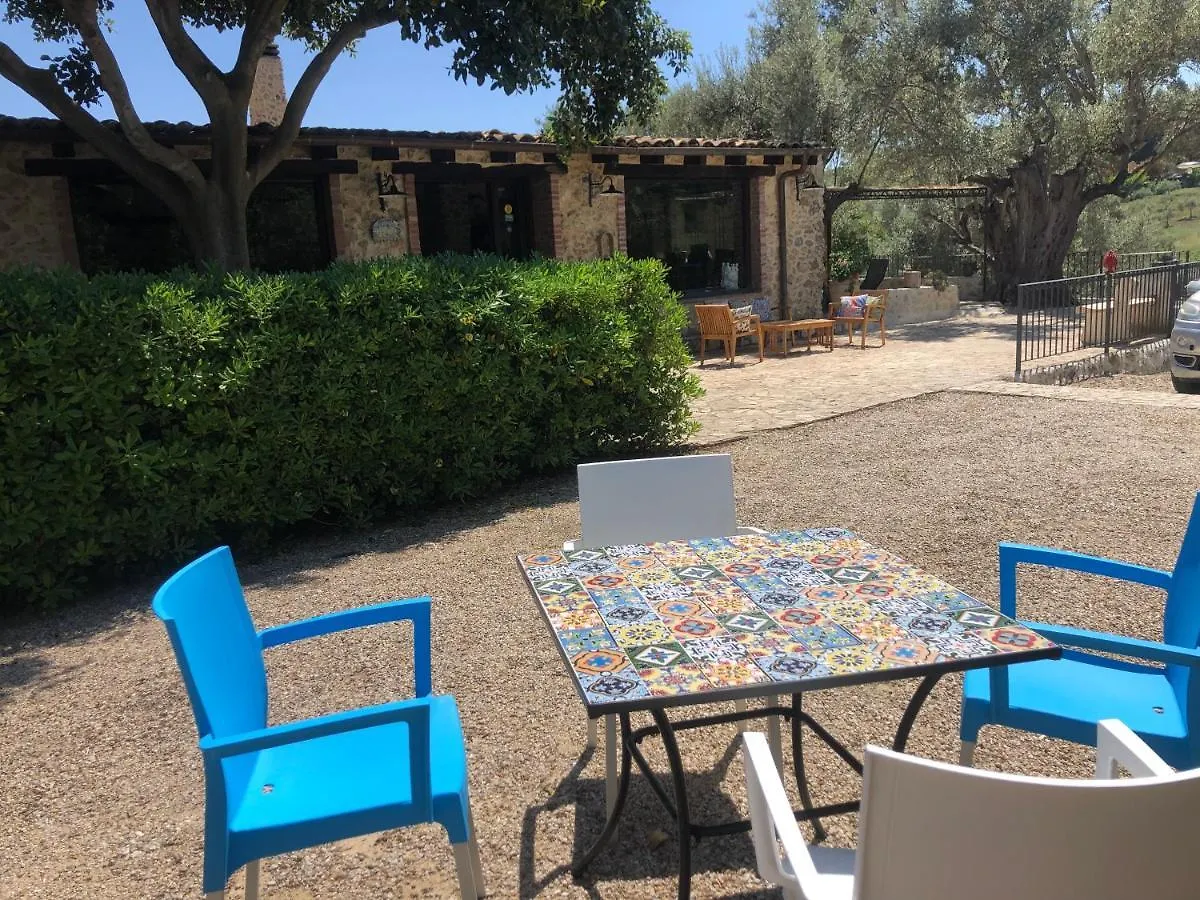 Farm stay Agriturismo Roba Degli Ulivi Villa Agrigento