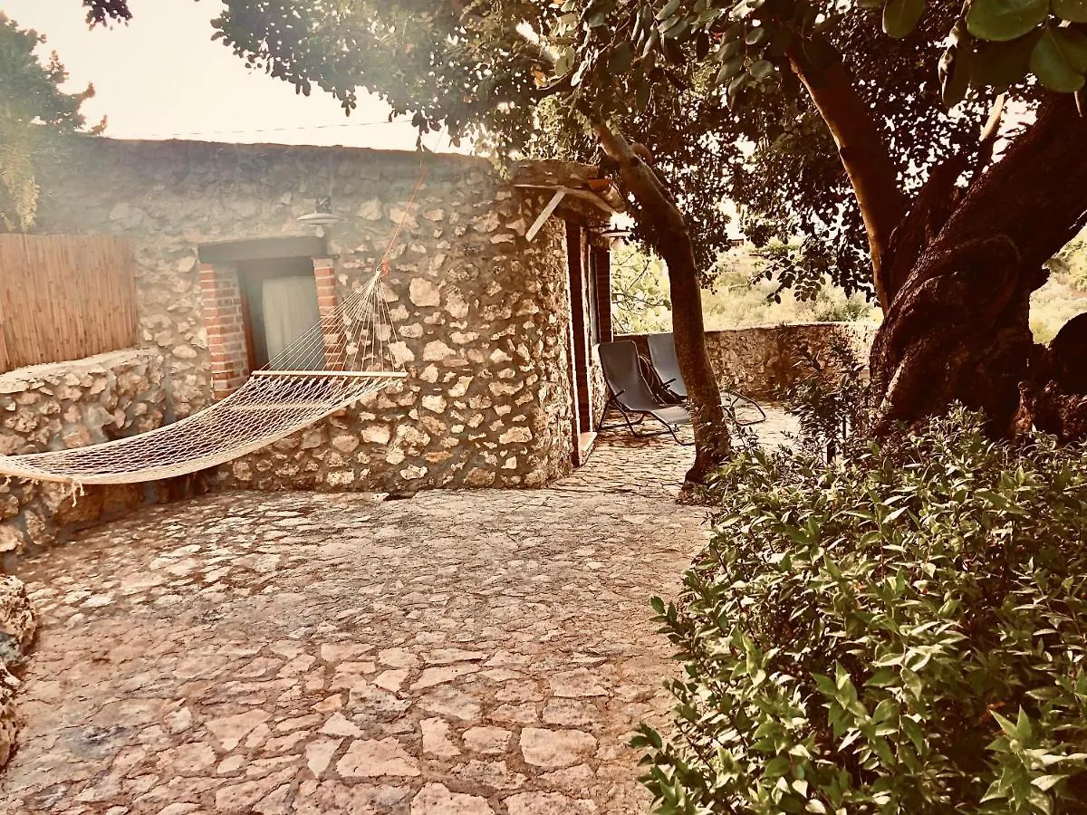 Agriturismo Roba Degli Ulivi Villa Agrigento 0*,  Italy