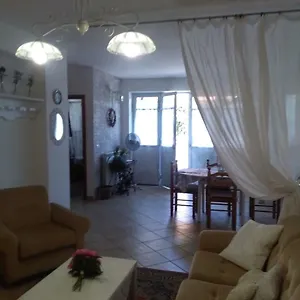 Vakantiehuis Ai Tre Archi Di Tagliaborse, Mascali